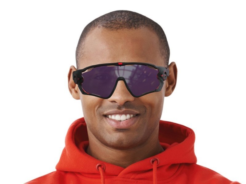 Oakley jawbreaker hotsell on face
